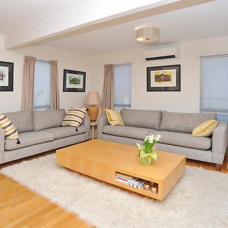 Salisbury Apartment - Christchurch Holiday Homes מראה חיצוני תמונה